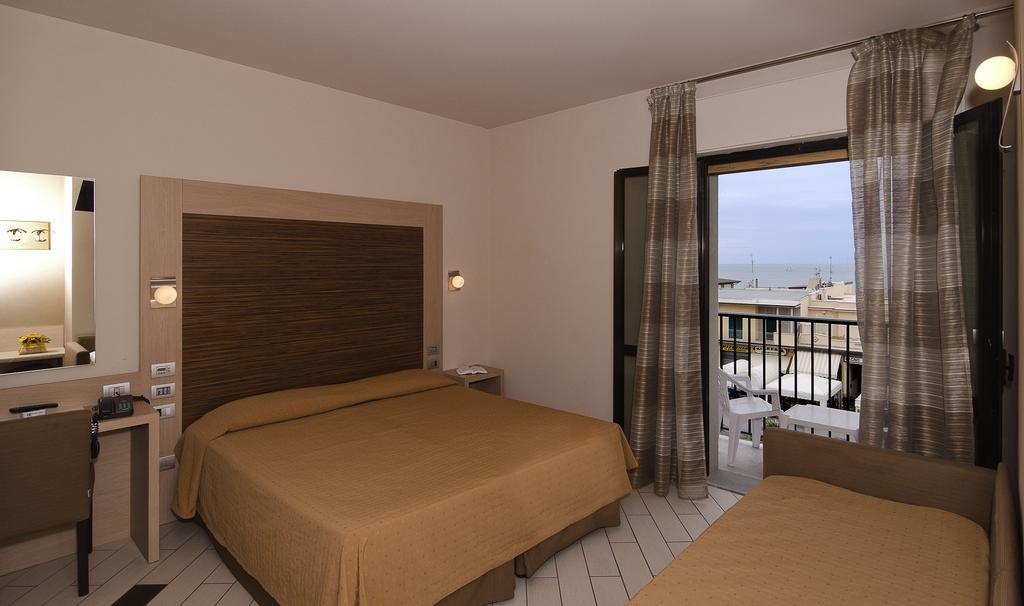 Hotel Eden Viareggio Exteriér fotografie